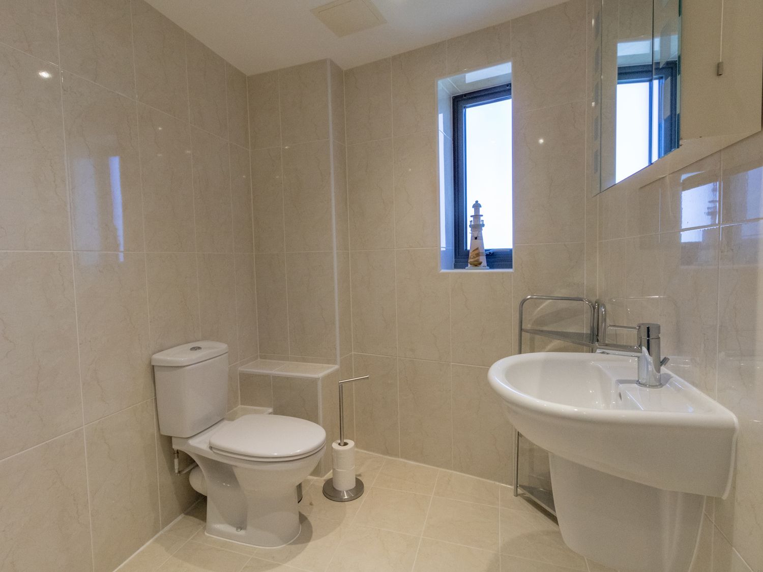 Westbay Penthouse, West Bay