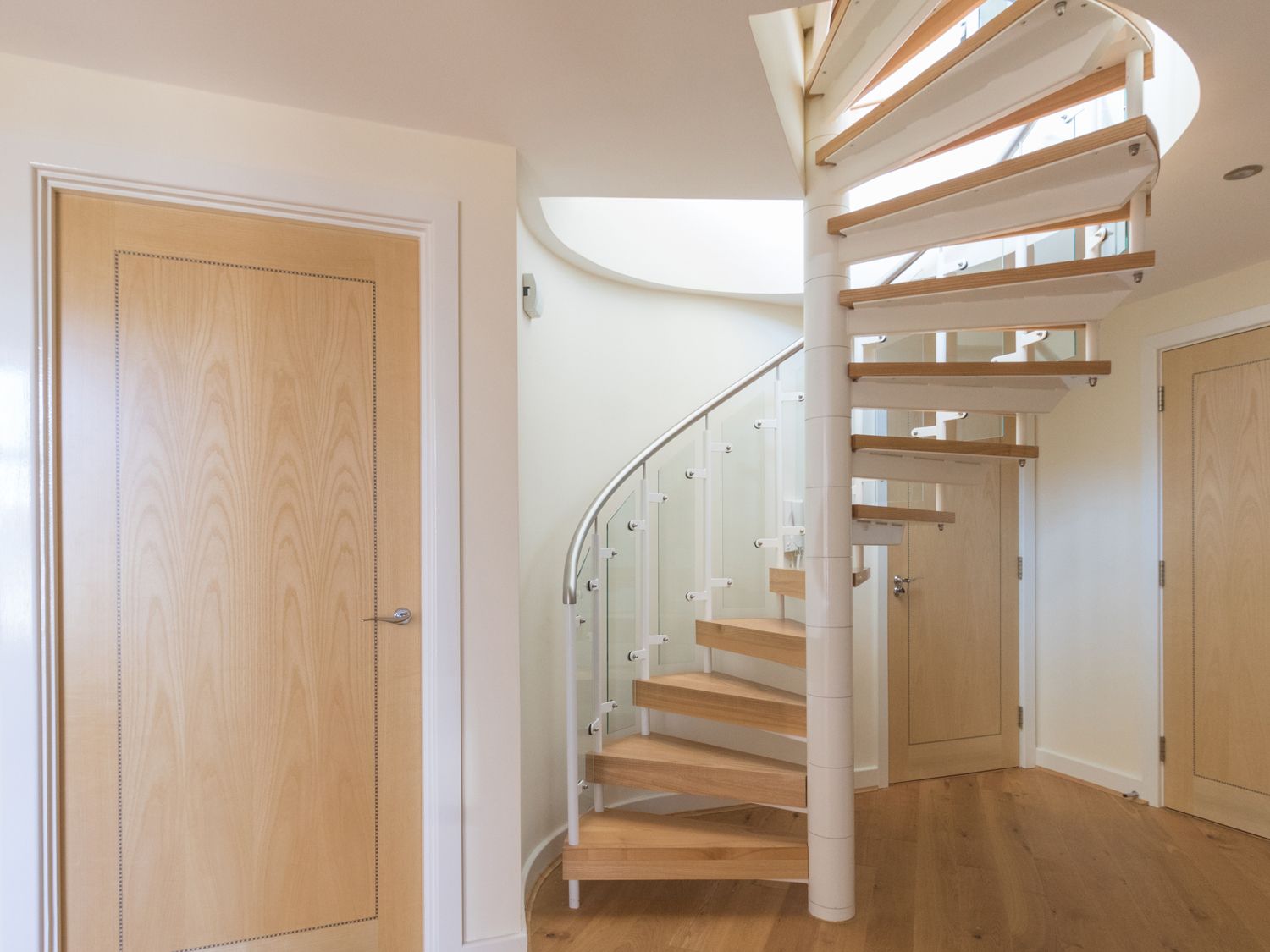 Westbay Penthouse, West Bay
