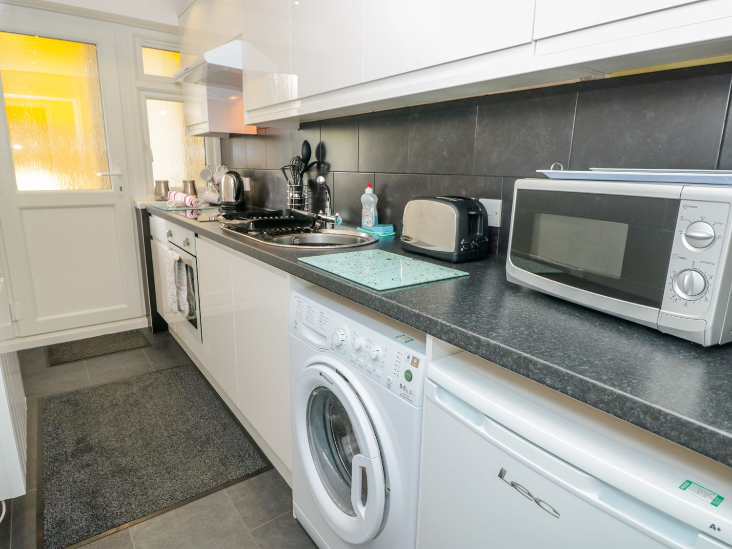 1 Dartside Court, Dartmouth