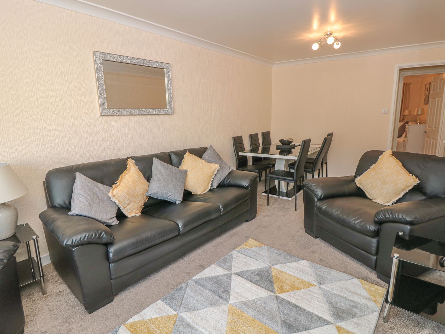 1 Dartside Court, Dartmouth
