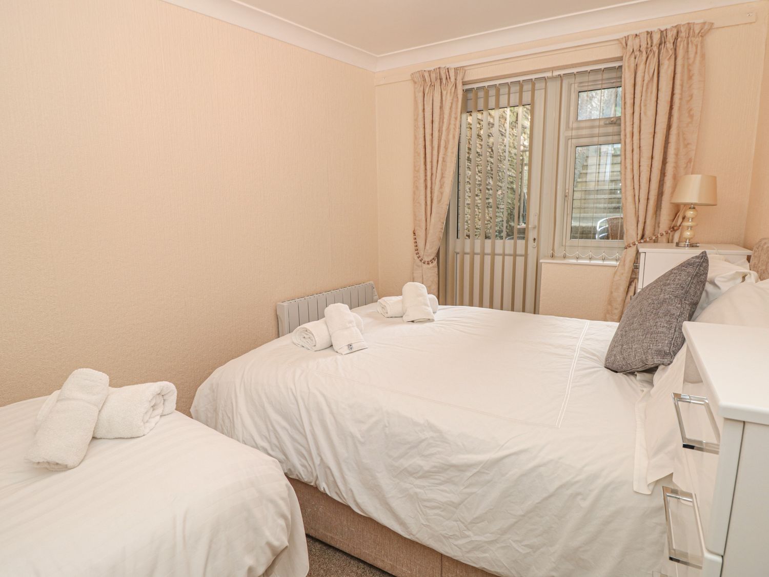 1 Dartside Court, Dartmouth