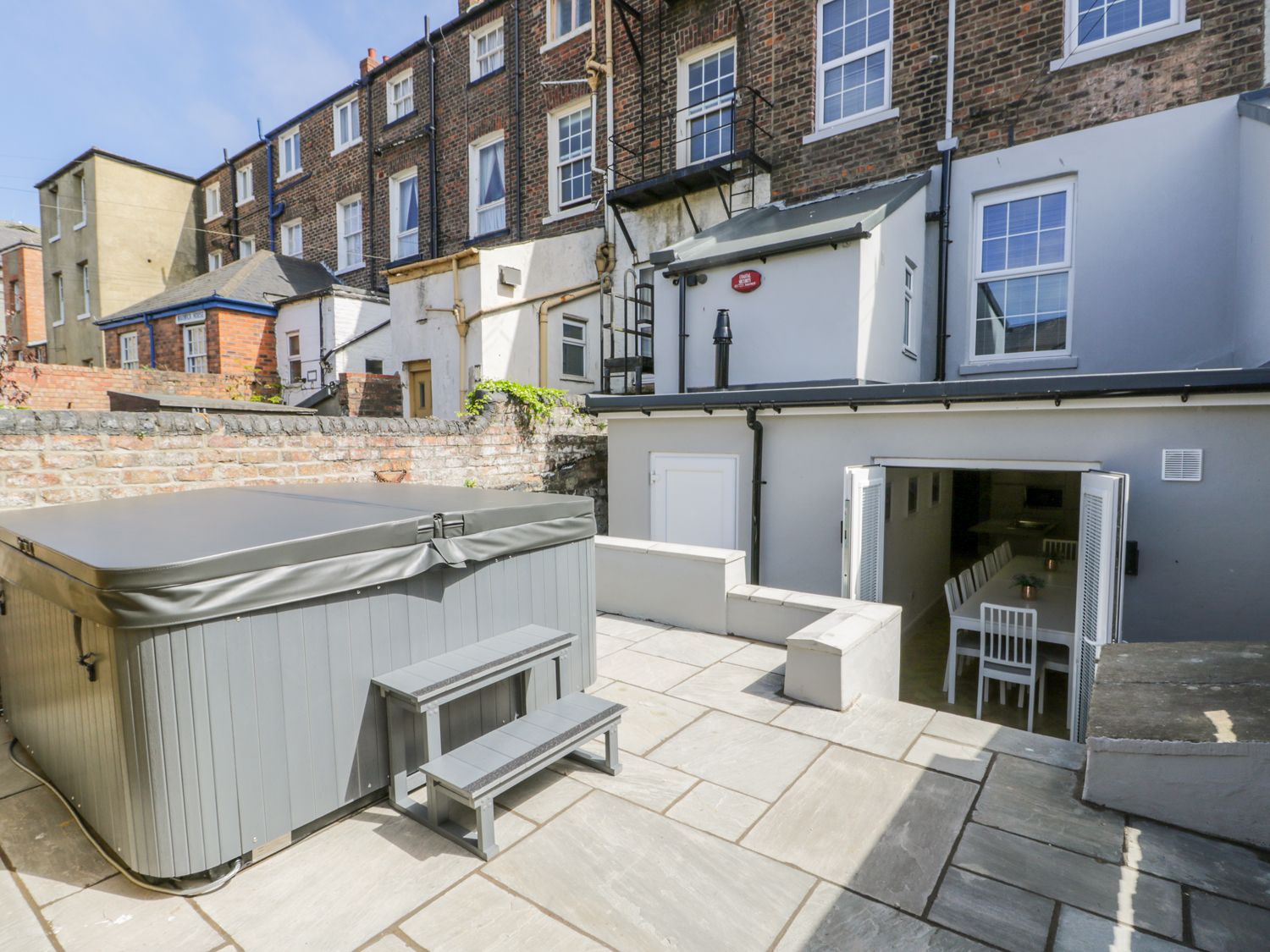 Station House Scarborough ( Ref 1010797 ) Holiday property for 14 guests in Scarborough