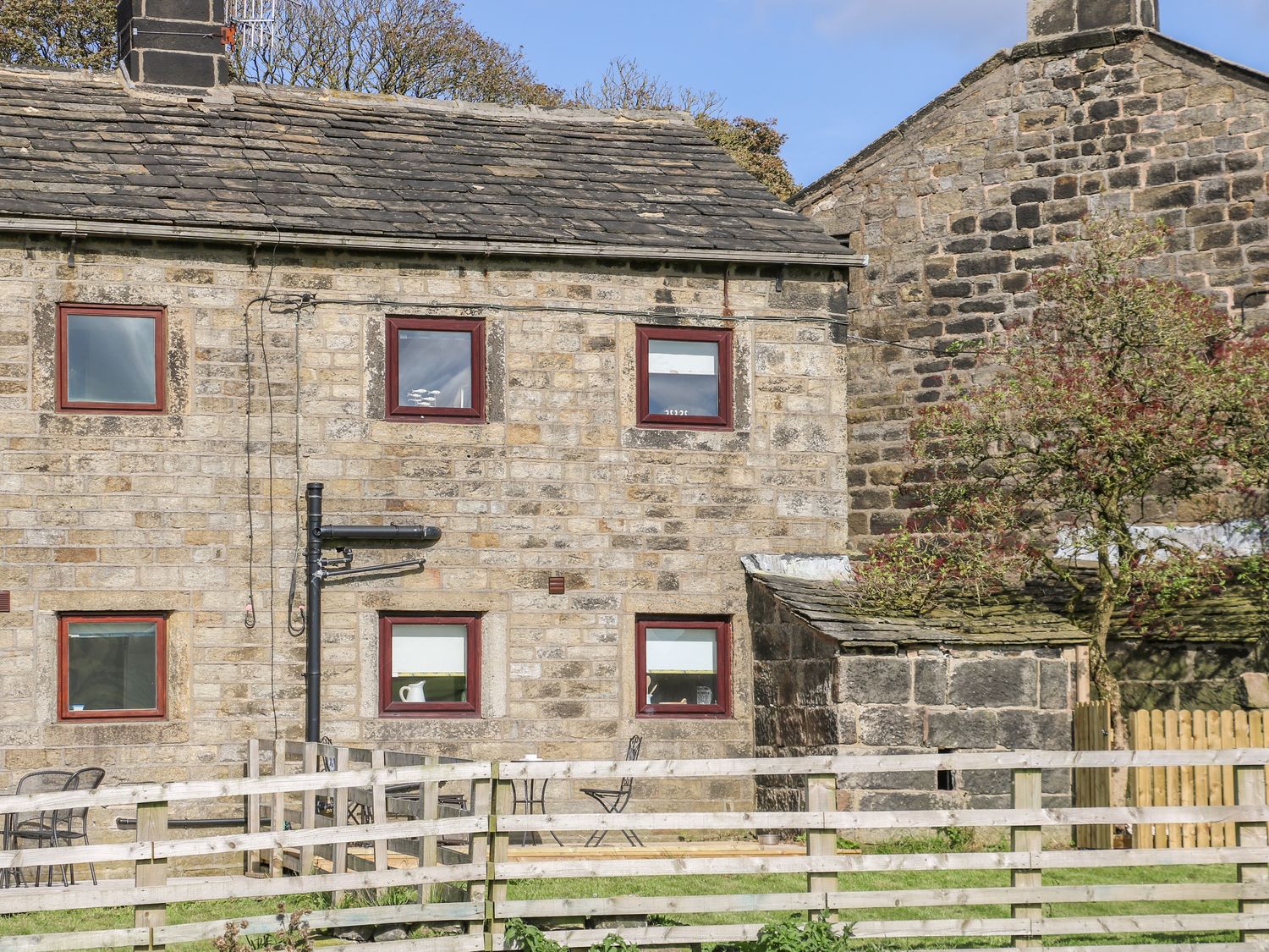 3 Horsehold, Hebden Bridge