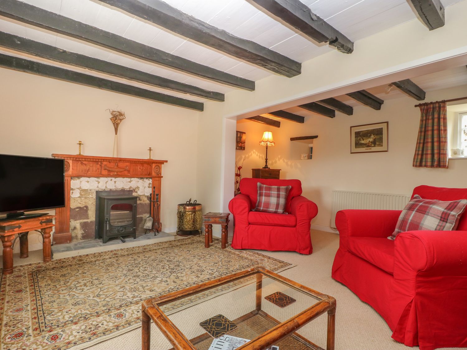 Rent Webstone House ( Ref 1012313 ) Thimbleby holiday cottage for 6 guests