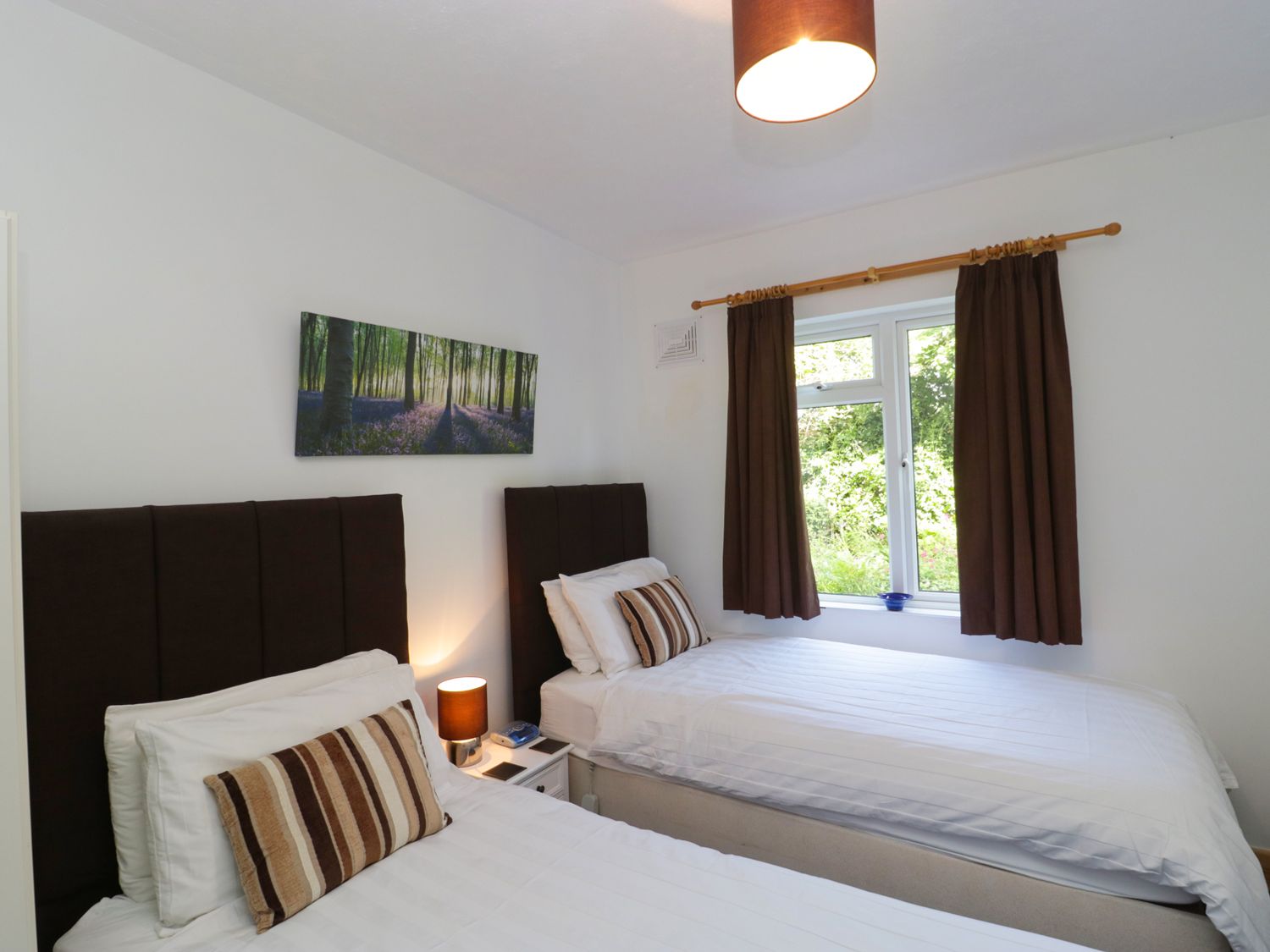 2 Hill View Bungalow, Blandford Forum