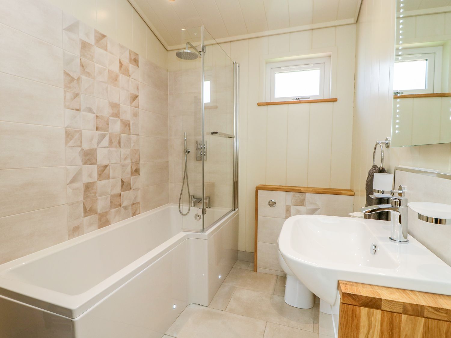 Robin Lodge, Gargrave