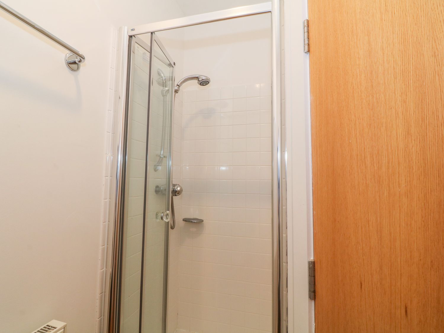 Apartment 14, Pwllheli