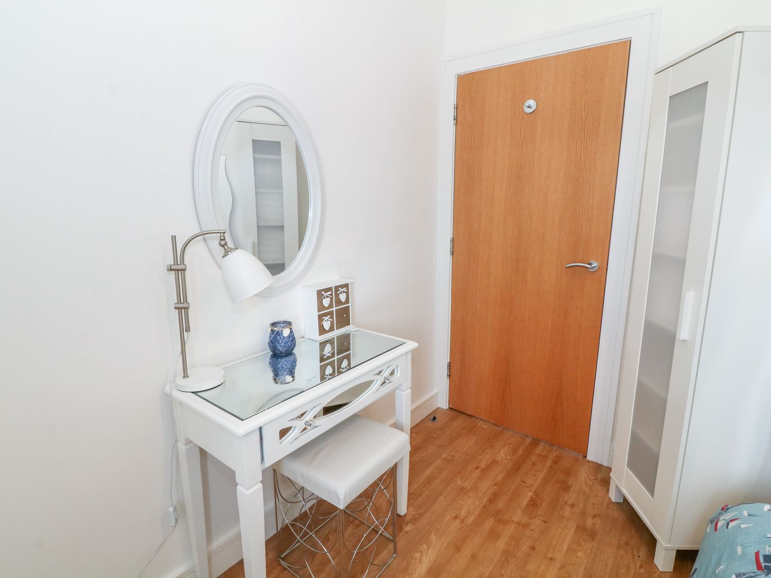 Apartment 14, Pwllheli