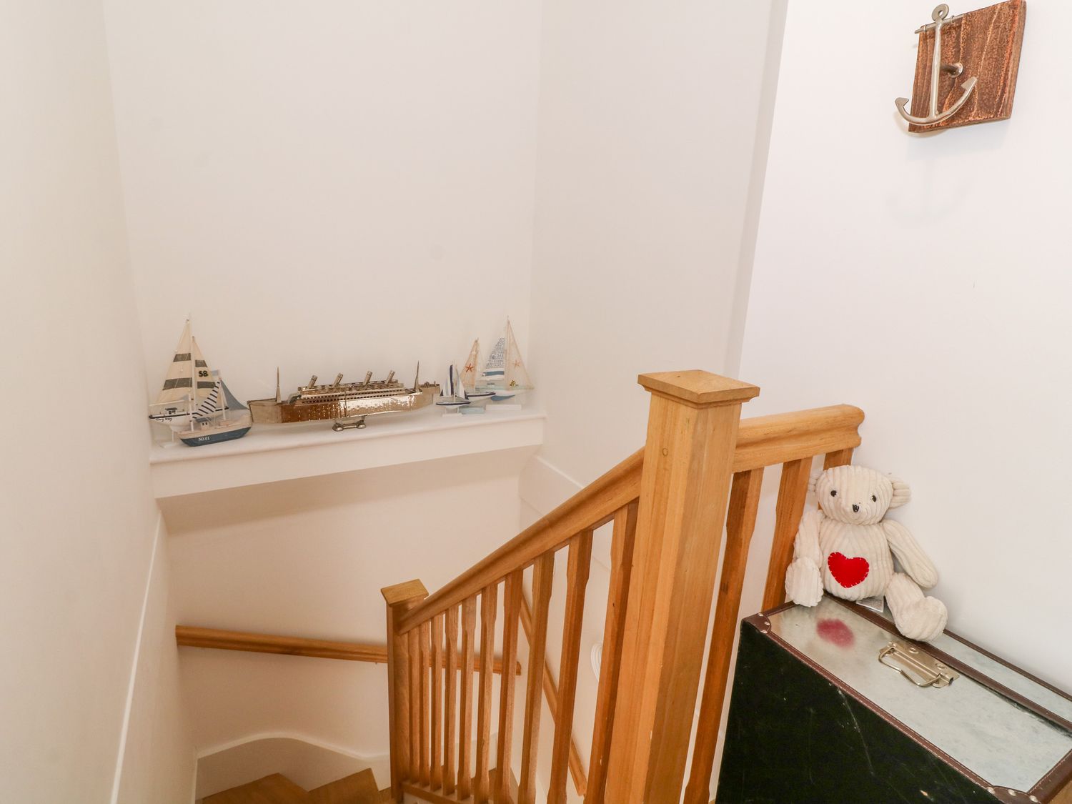 Apartment 14, Pwllheli