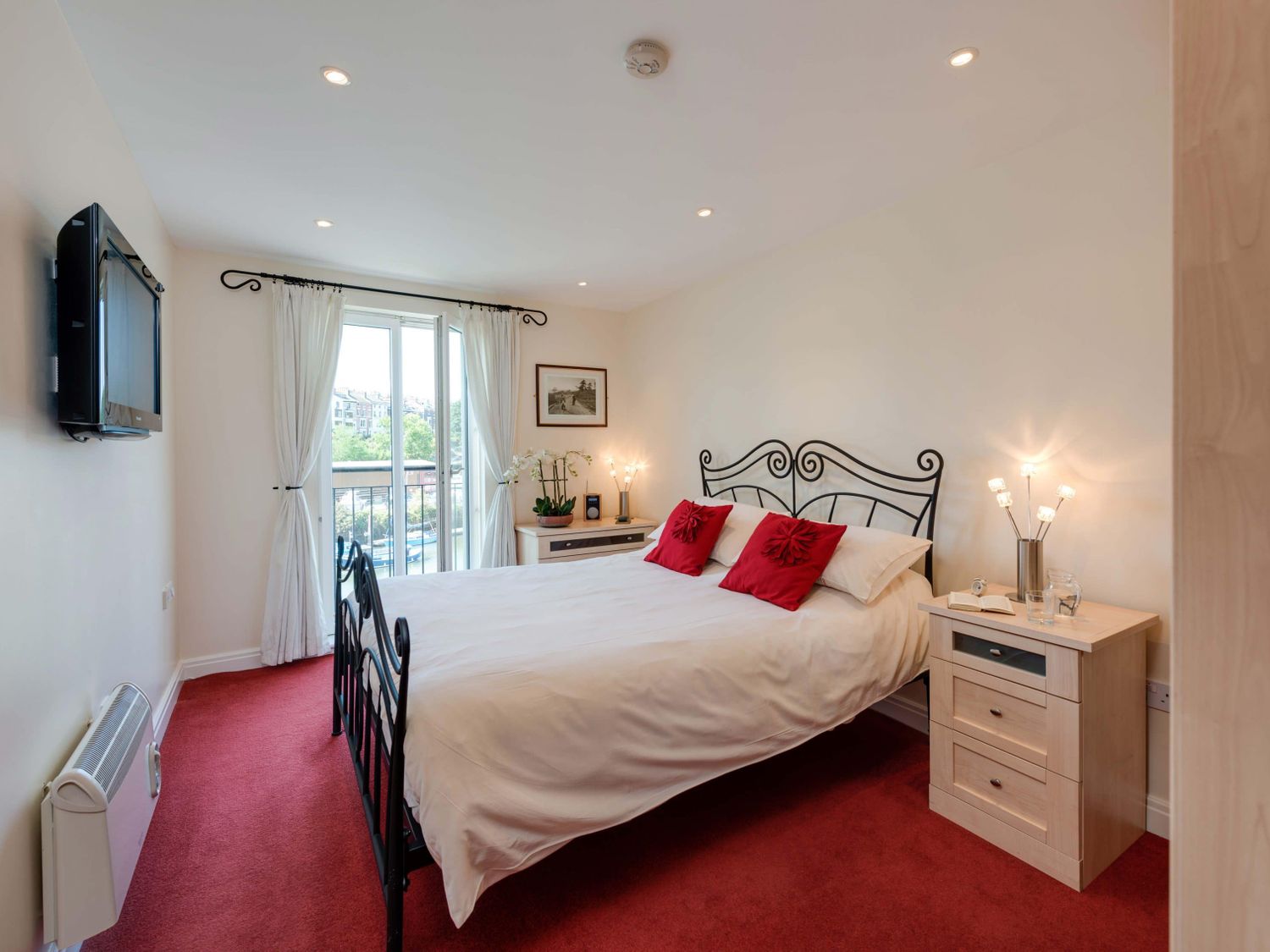 Watermark Apartment, Whitby