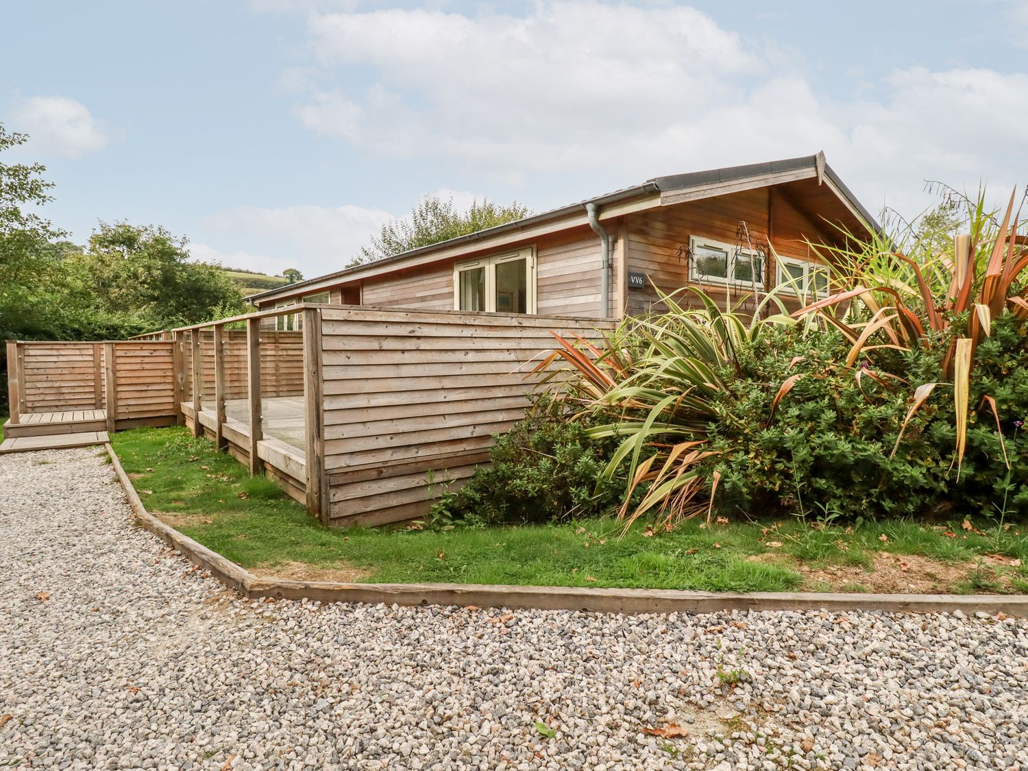6 Valley View, Lanreath