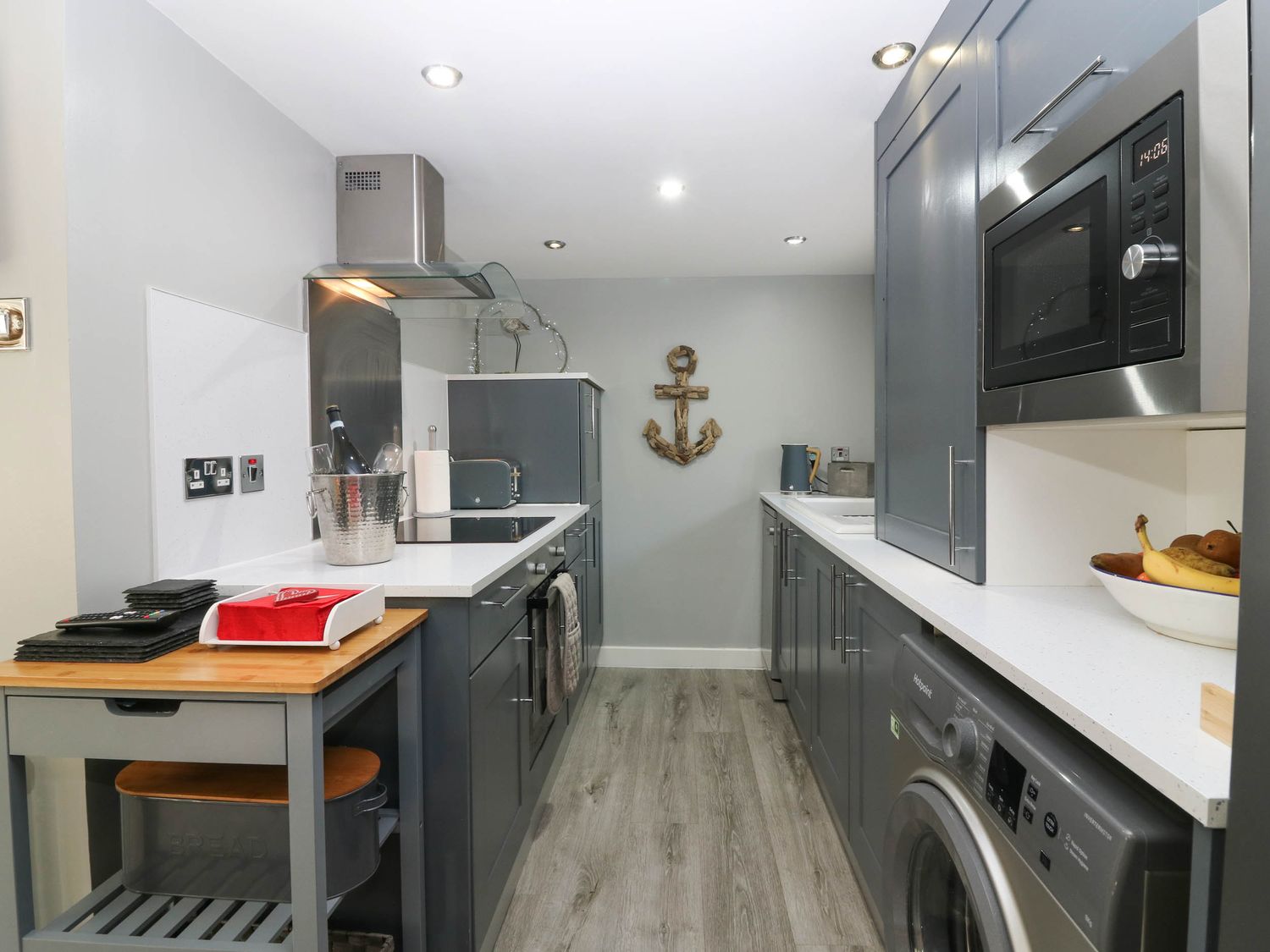 61 Seatown, Cullen
