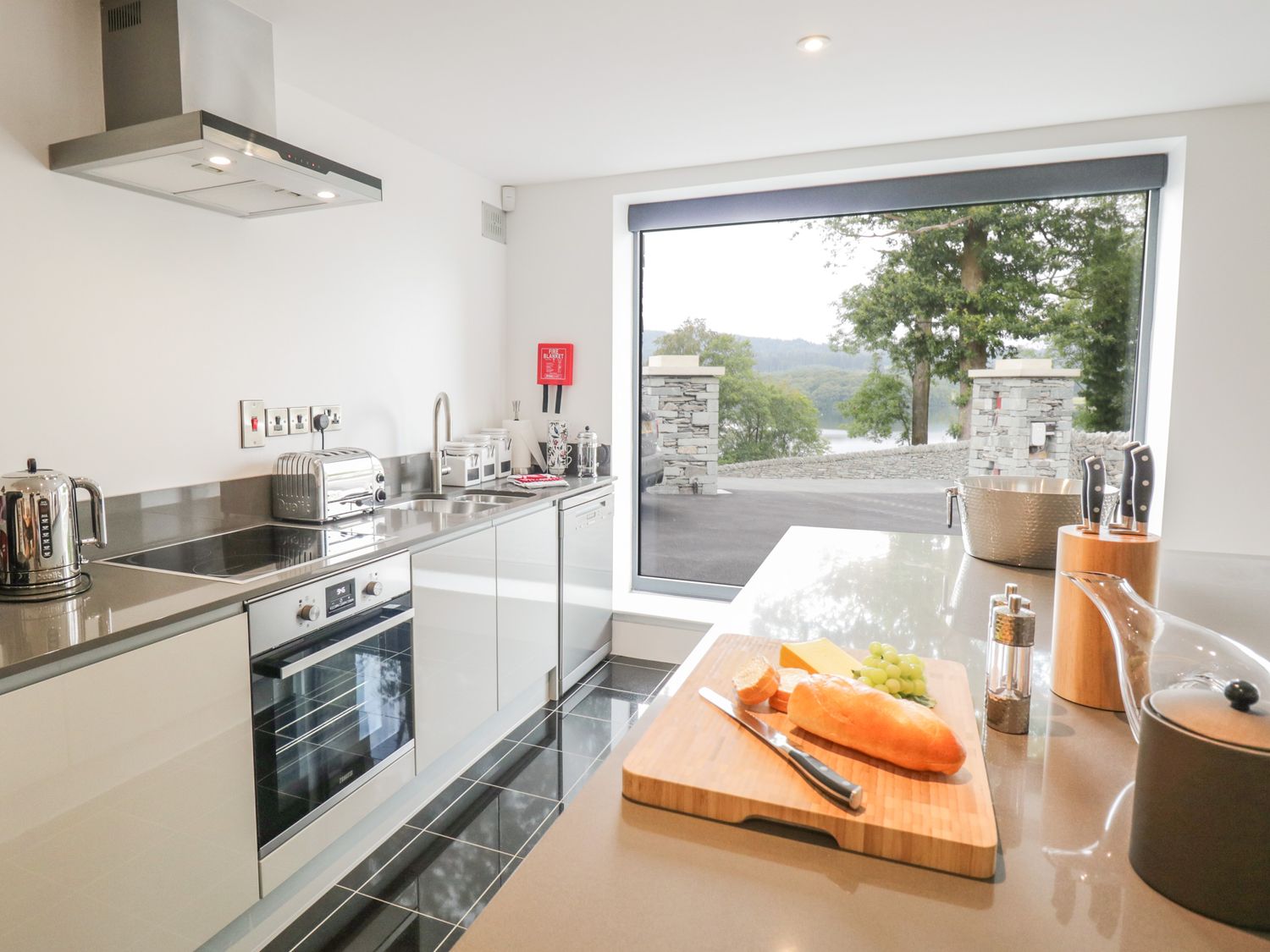 Lower Lake View, Bowness-On-Windermere
