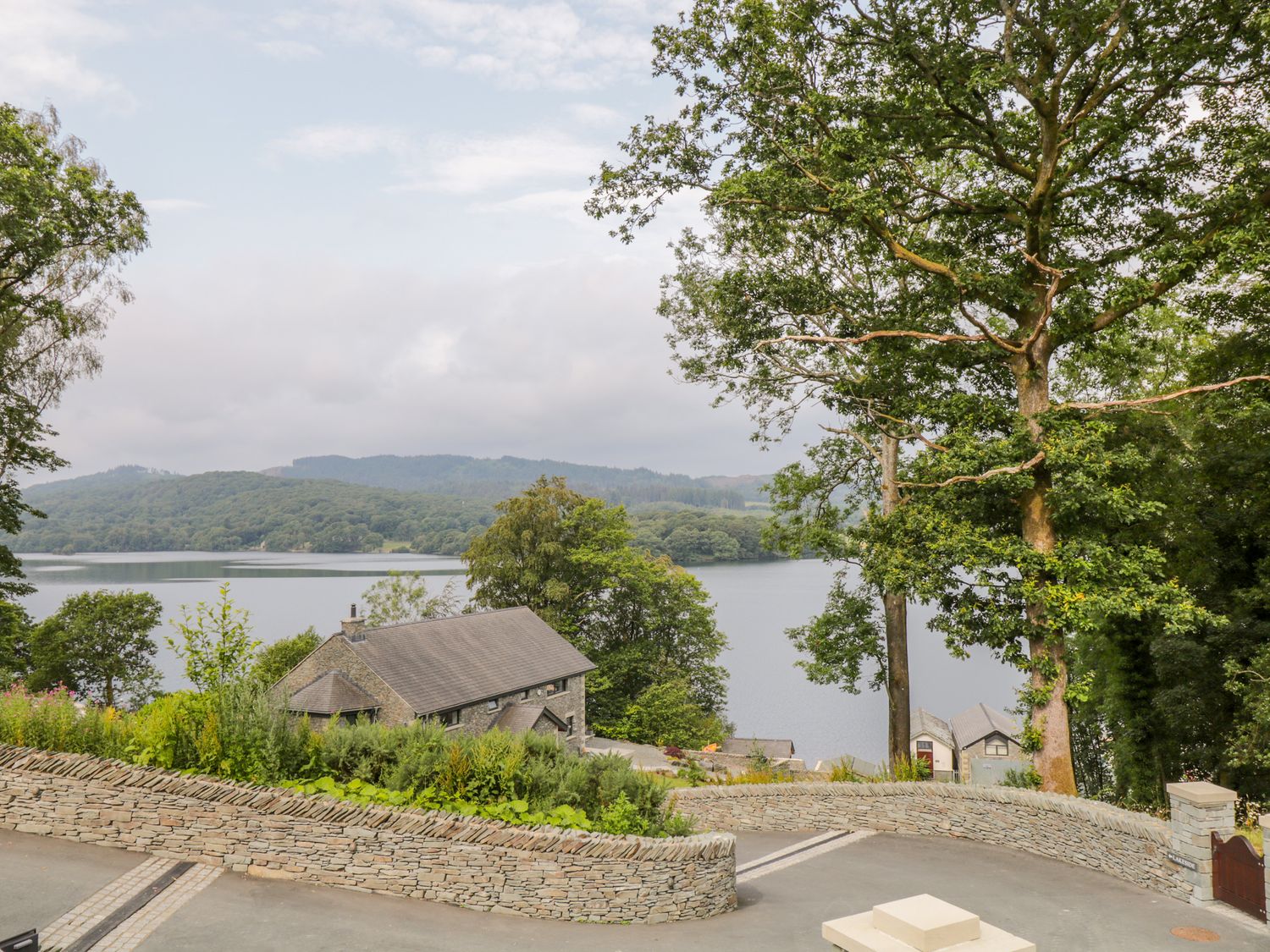 Lake View, Bowness-On-Windermere