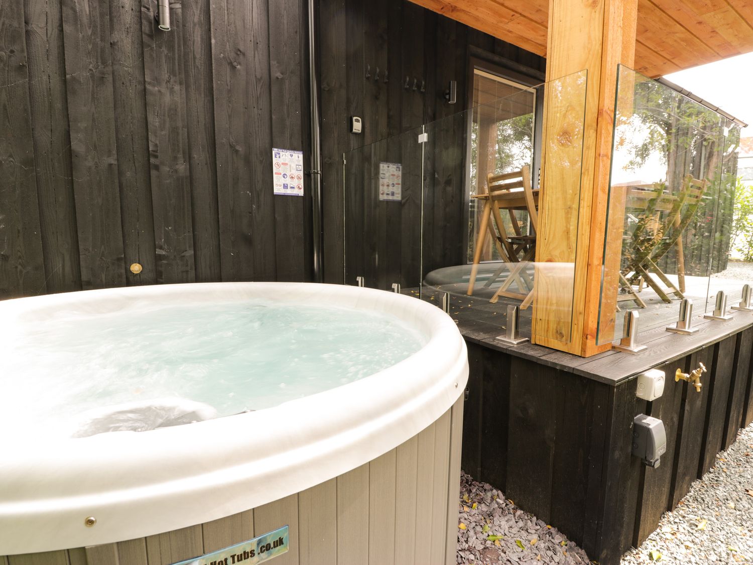 Menai Lodge, Caernarfon