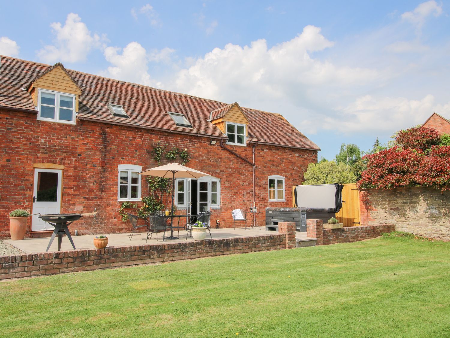 The Chestnuts, Tenbury Wells