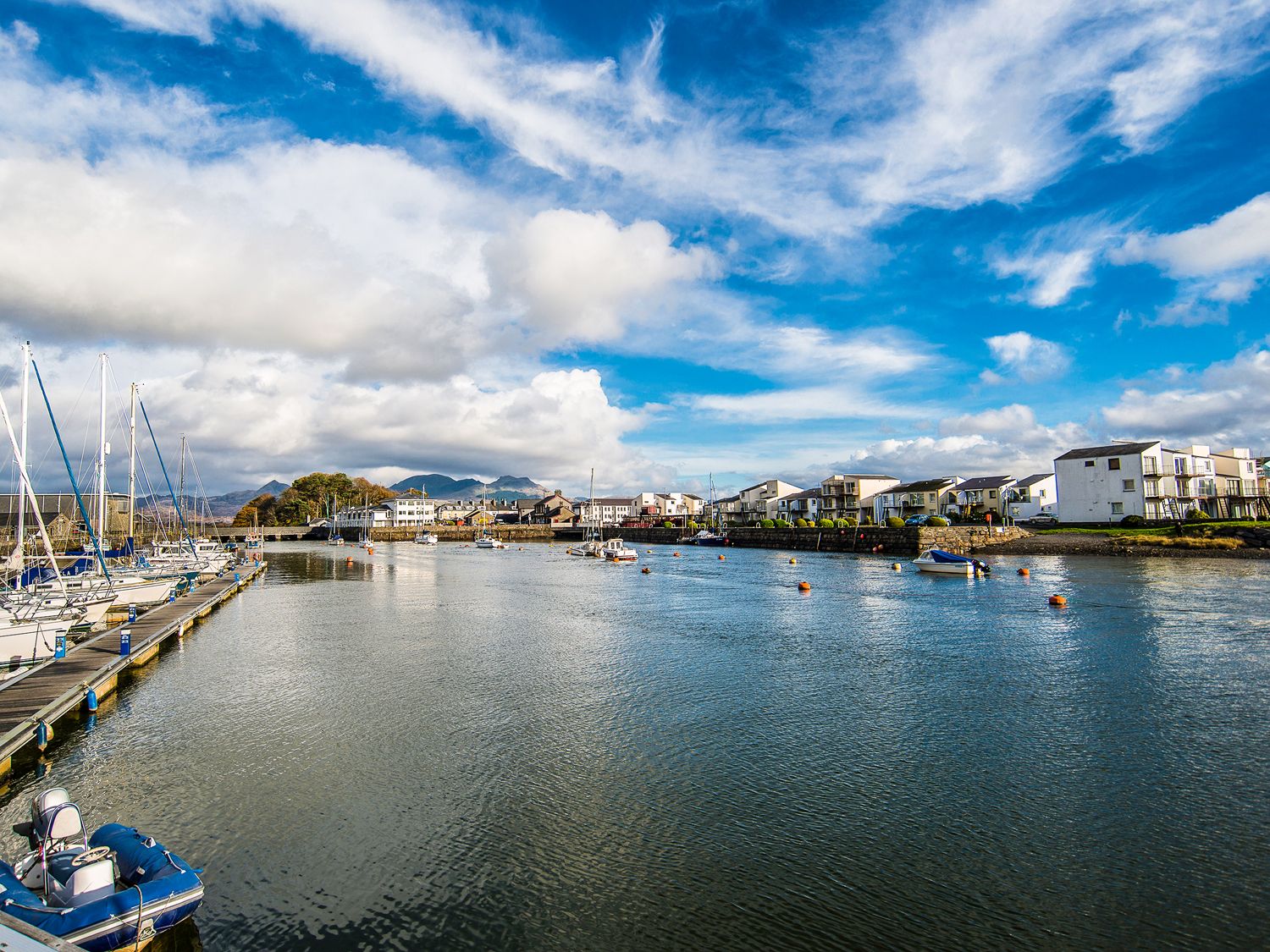 The Captain's Bank, Porthmadog