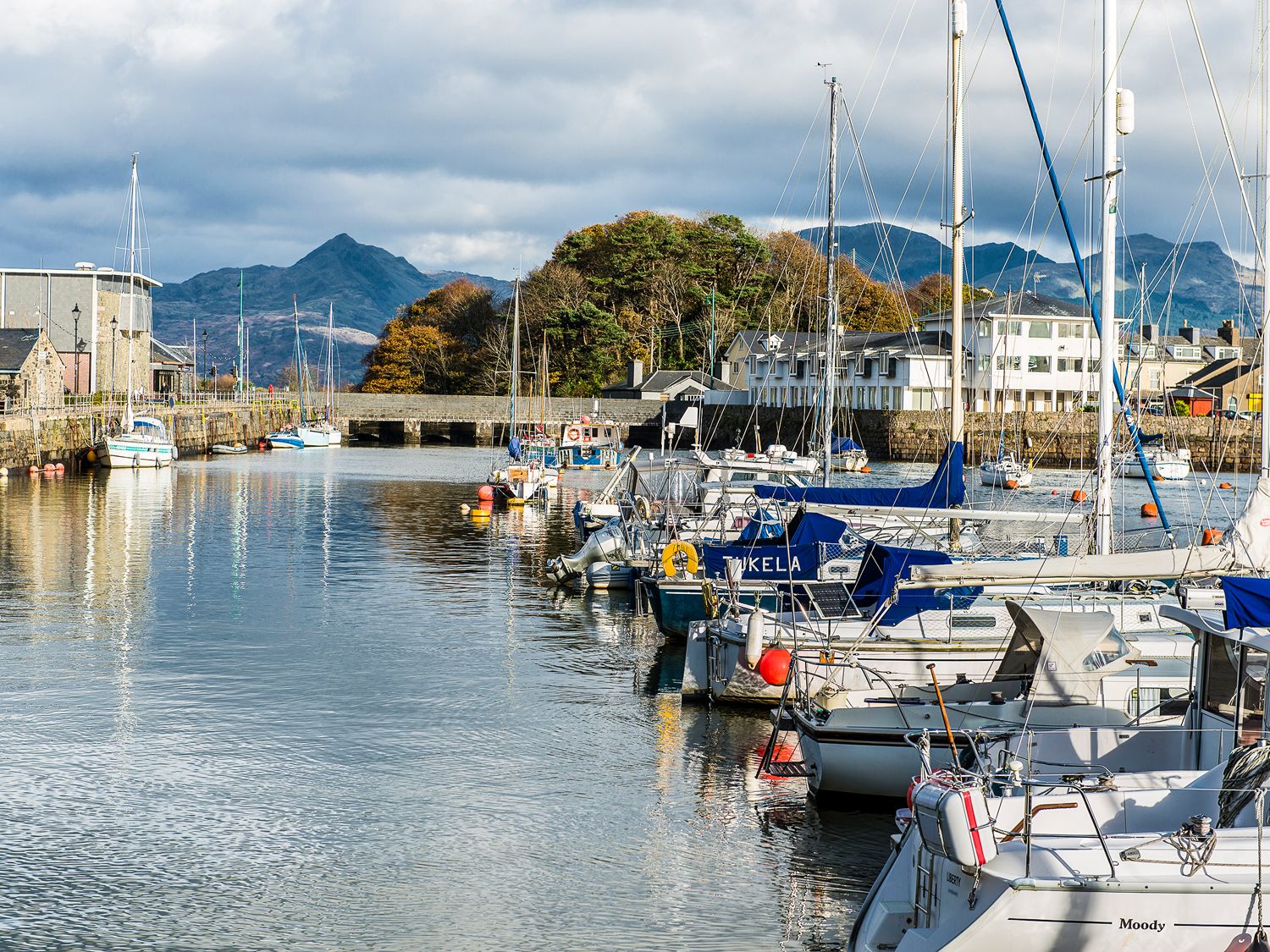 The Captain's Bank, Porthmadog