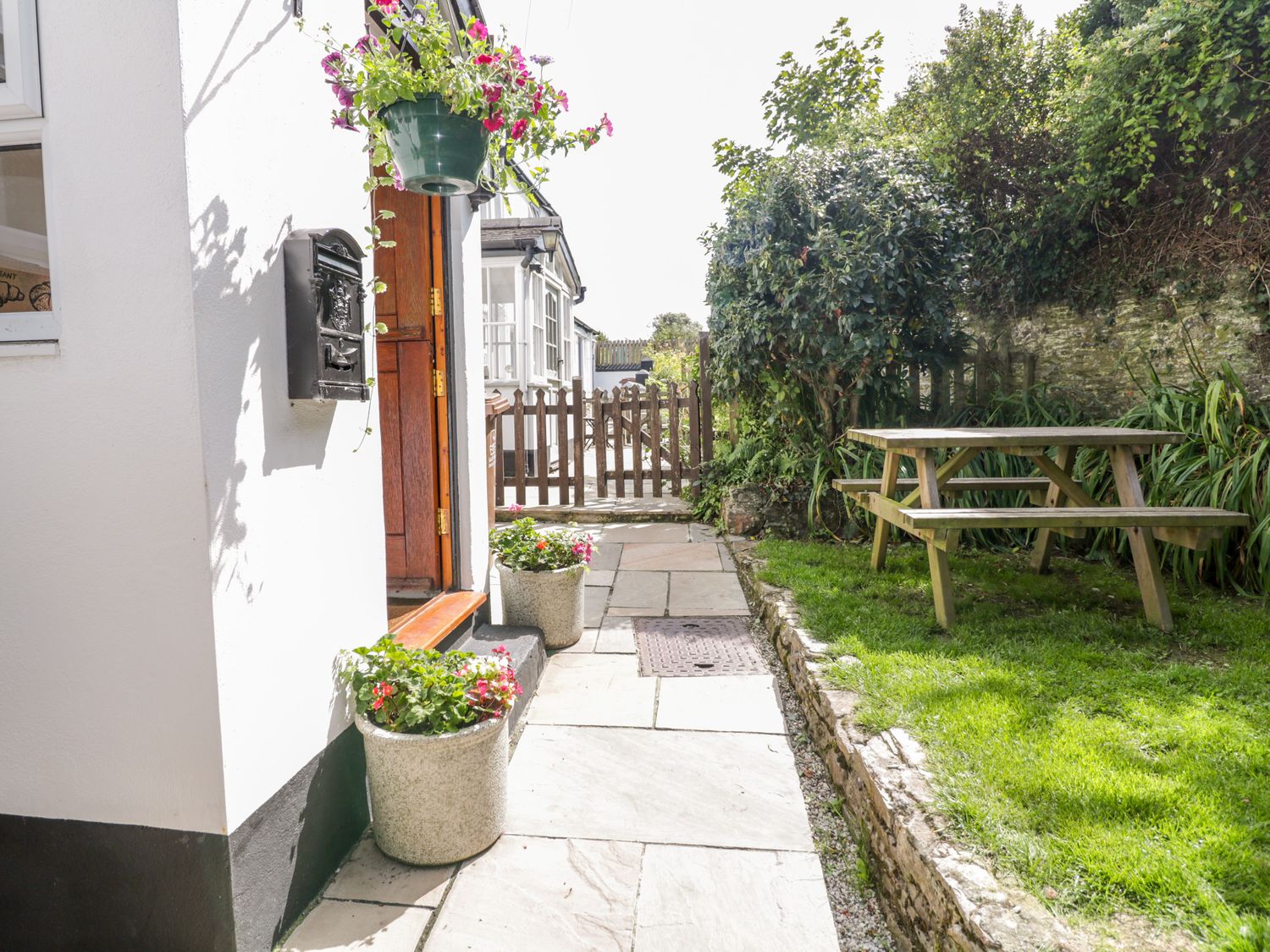 1 Rock Cottages, Kingston Devon England Cottages For Couples