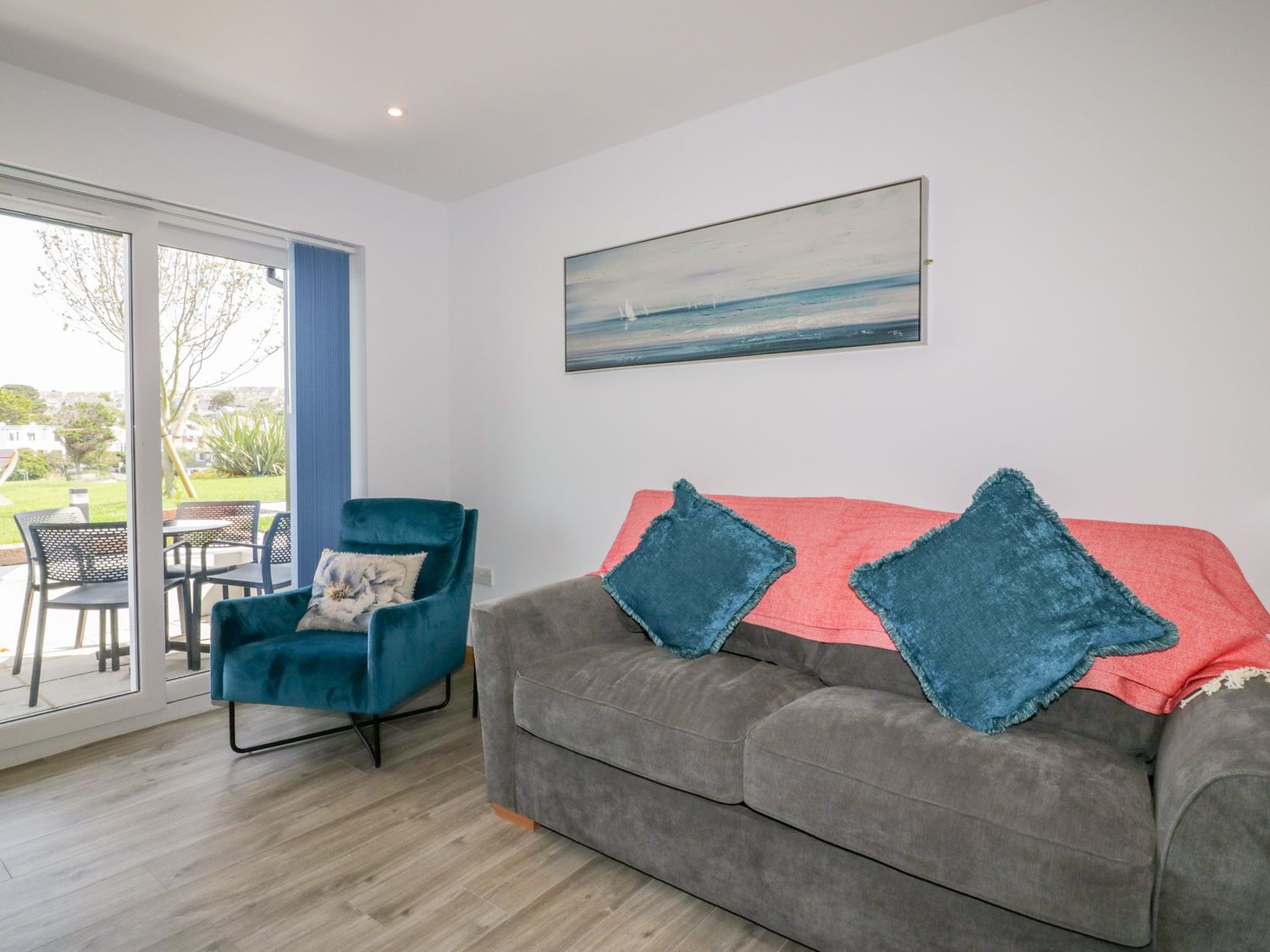 31 Garden Villas, Porth