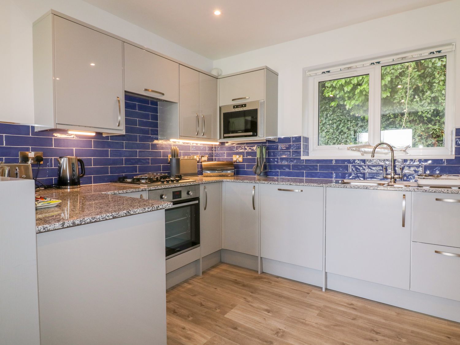31 Garden Villas, Porth