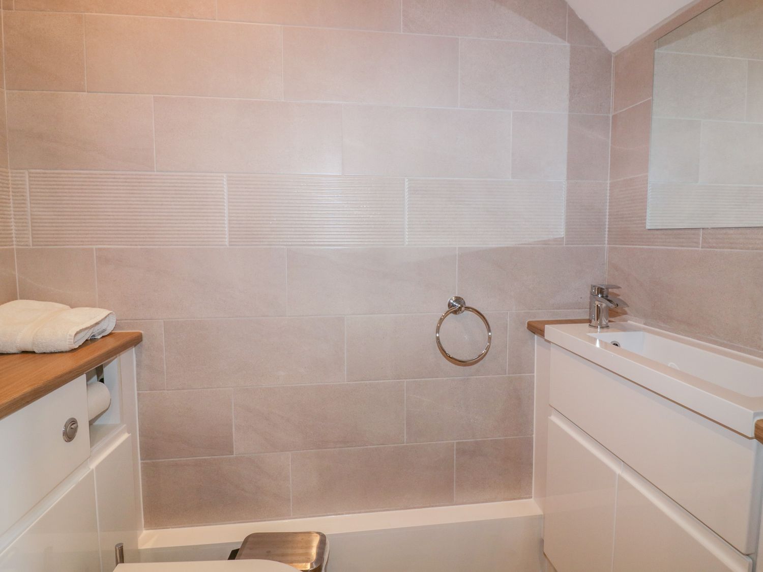 31 Garden Villas, Porth