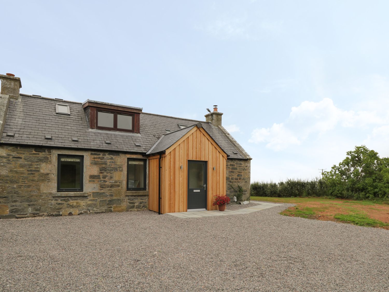 Enzie Station Cottage Buckie Clochan Self Catering Holiday Cottage