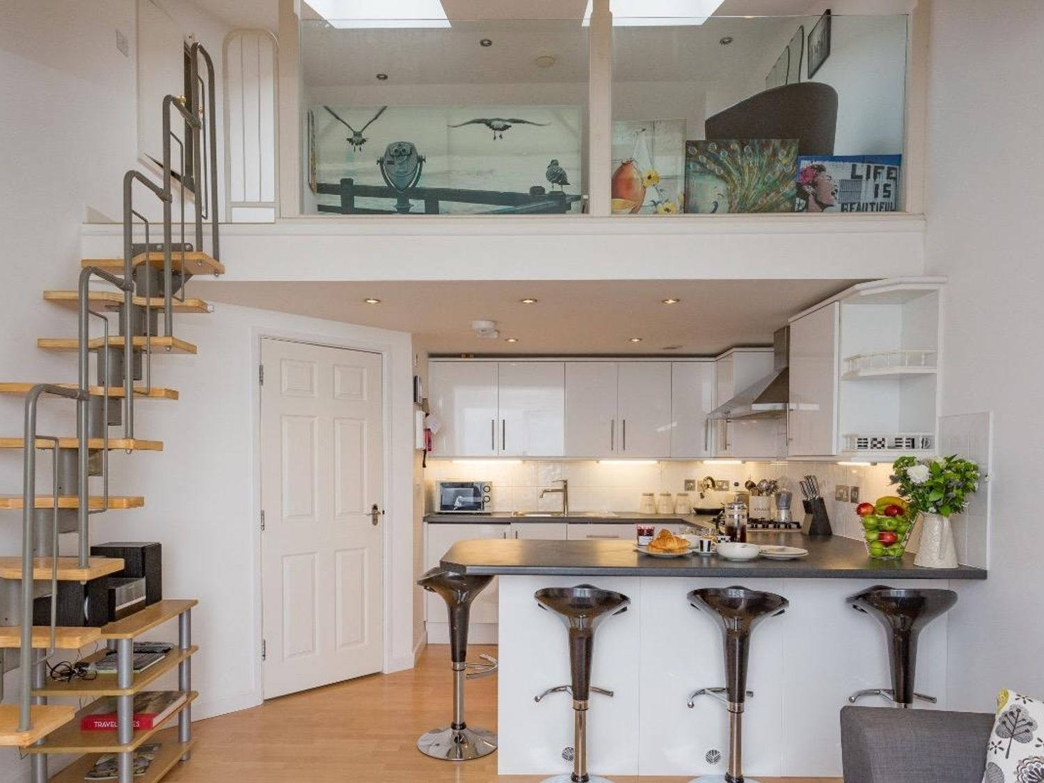 9 Oceanside Apartments, Ilfracombe