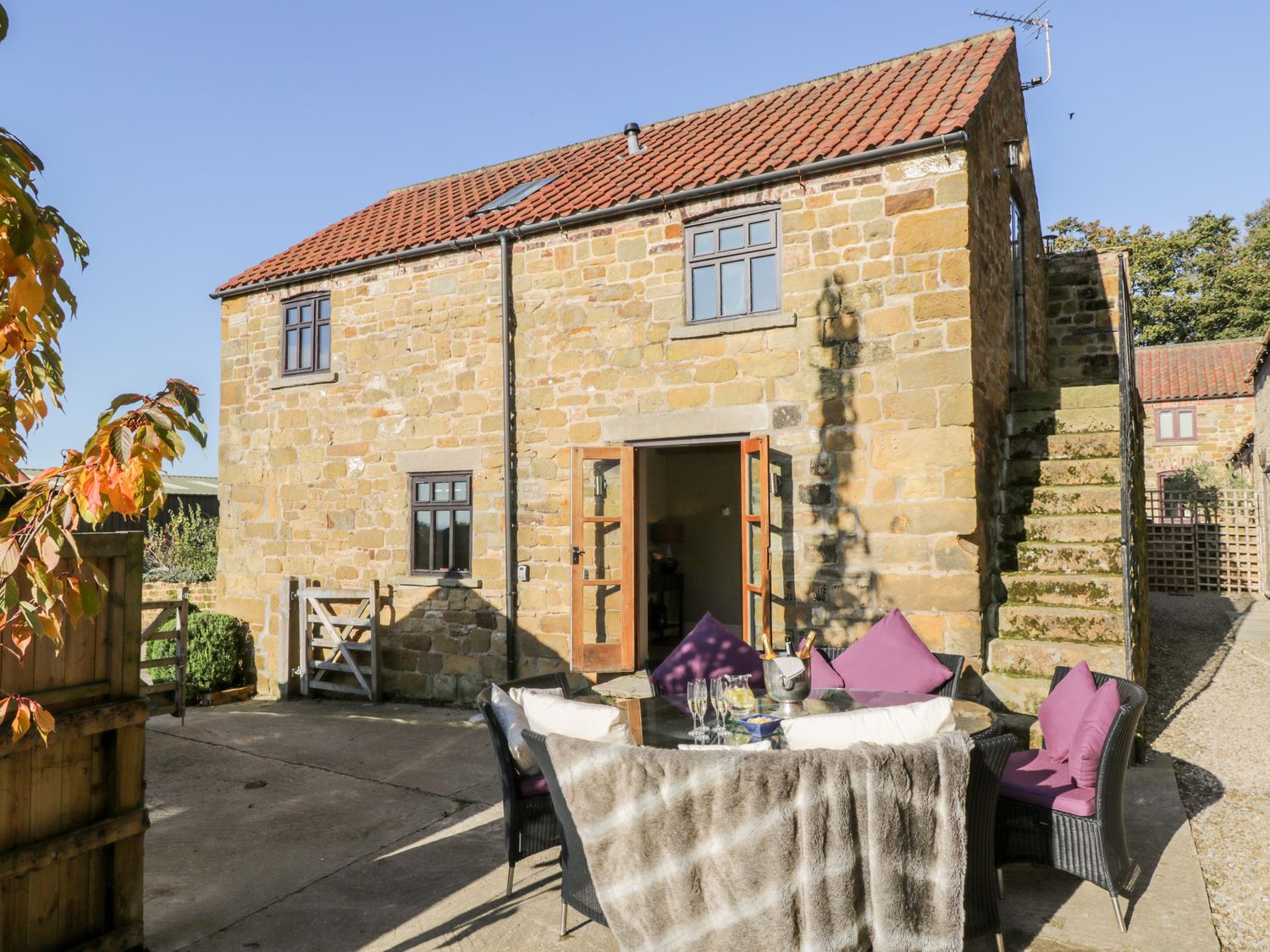 Photo of Woodside Barn ( Ref 1021256 ) Low Cleaves Cottages near Sutton under Whitestonecliffe near Thirsk sleeps 5