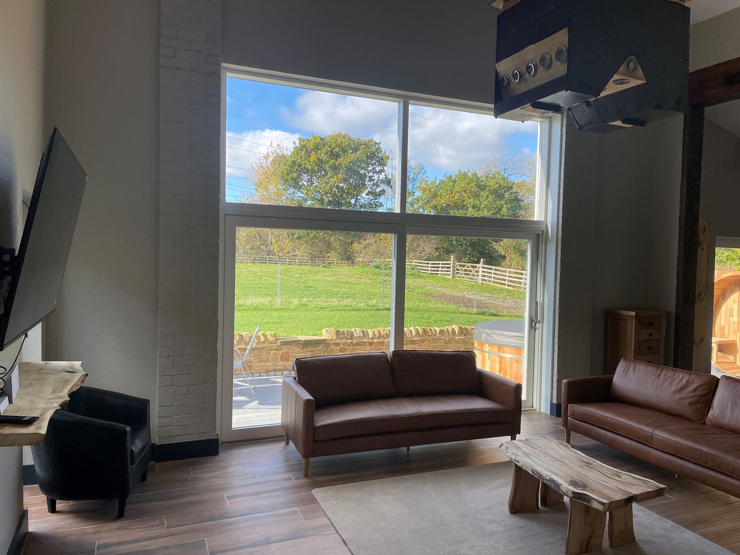 1 New Dairy Barn, Croxdale