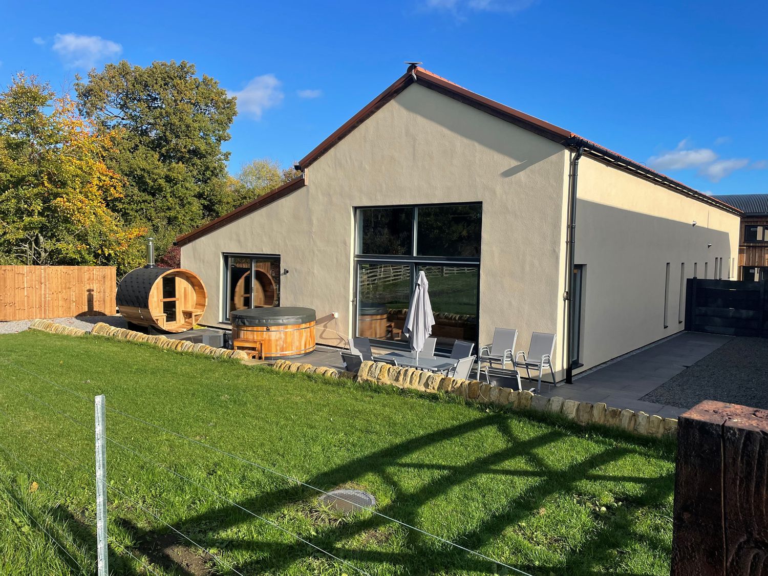 1 New Dairy Barn, Croxdale