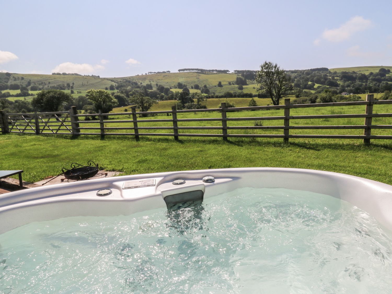 Bwthyn Bach Brefi, Llanddewi-Brefi