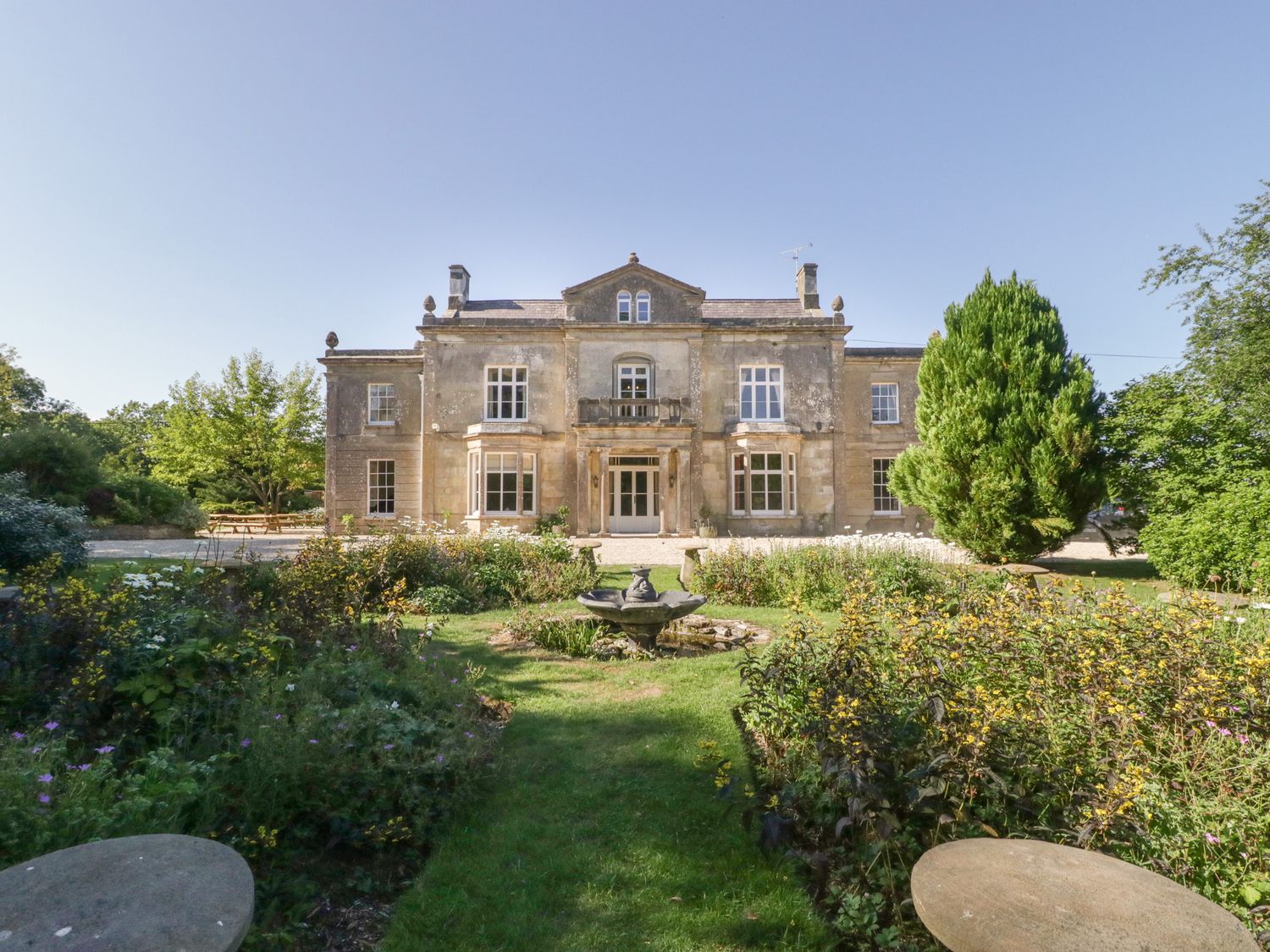 Milton Manor Milton On Stour Dorset And Somerset Self Catering