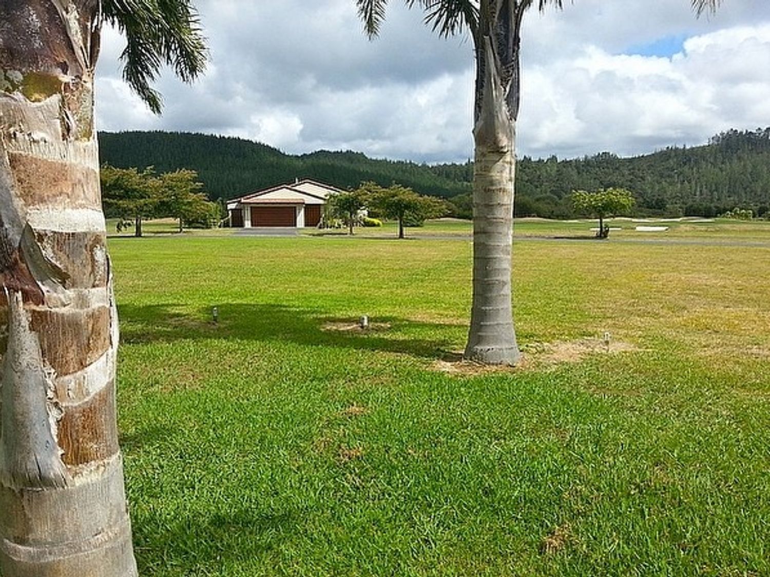 Mistry Hideout  - Lakes Resort Pauanui Home -  - 1027934 - photo 1