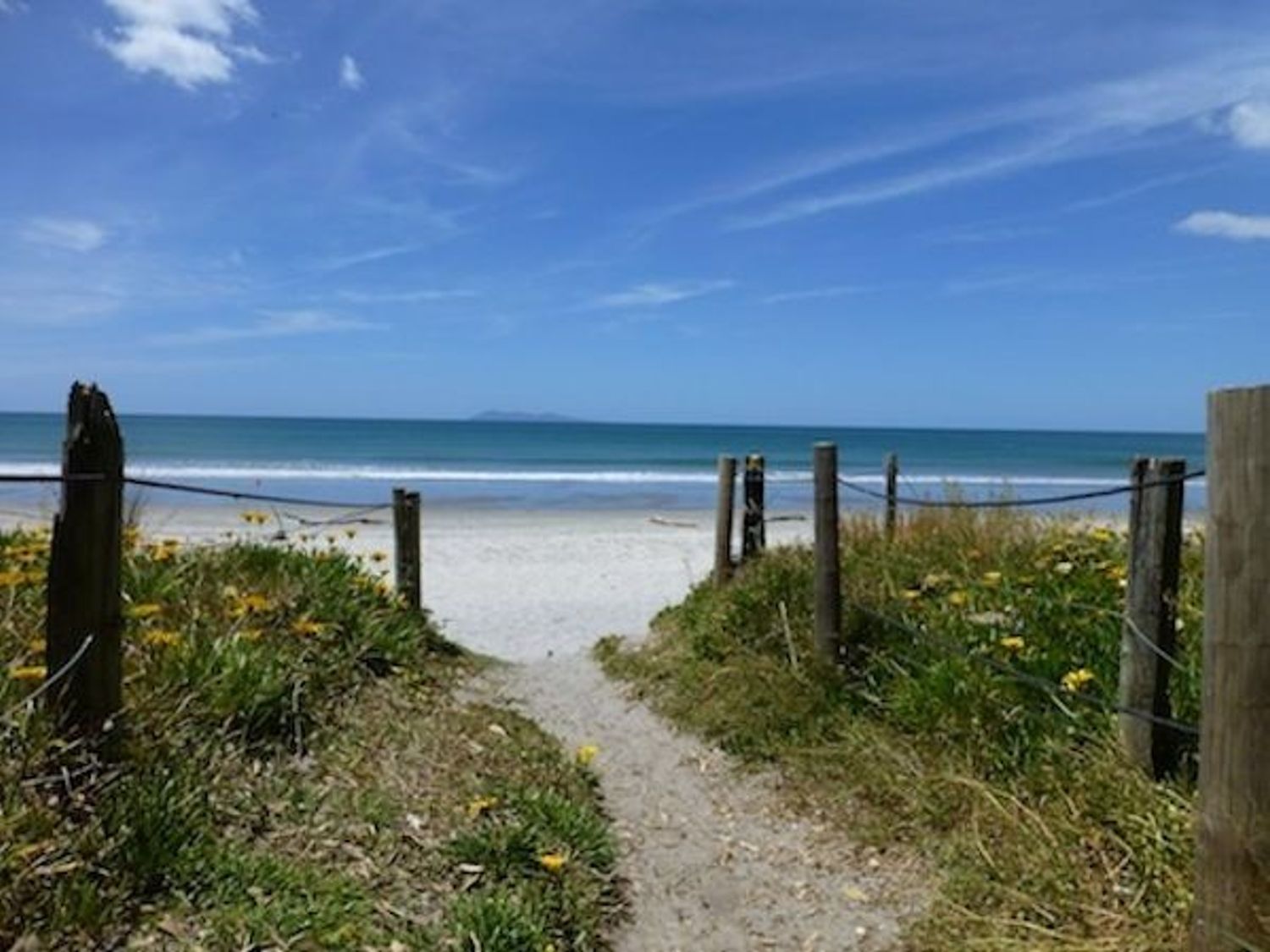 The Jandal - Waihi Beach Holiday Home                     photo 17