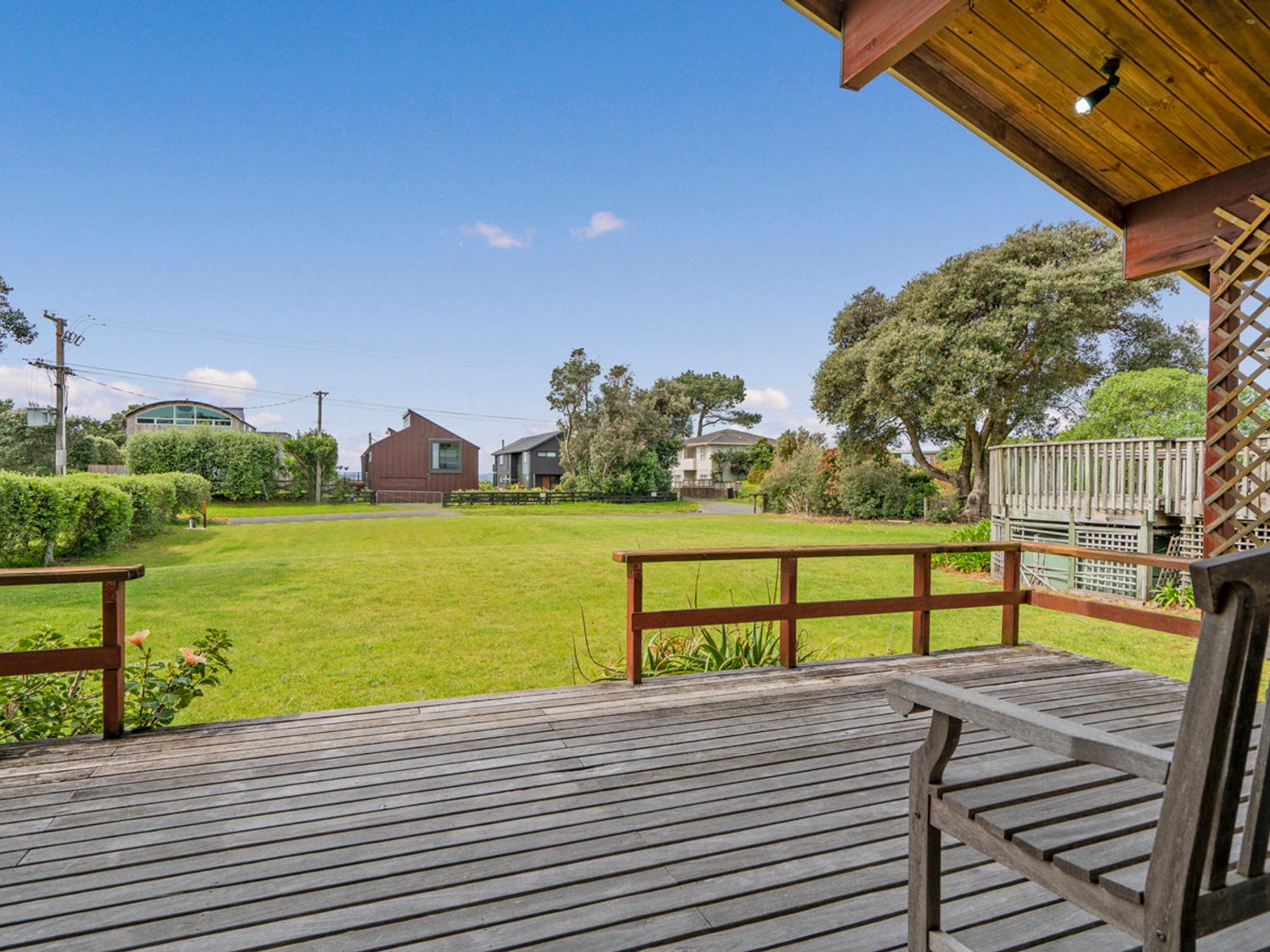 Boltons Bach - Whangapoua Bach                     photo 2