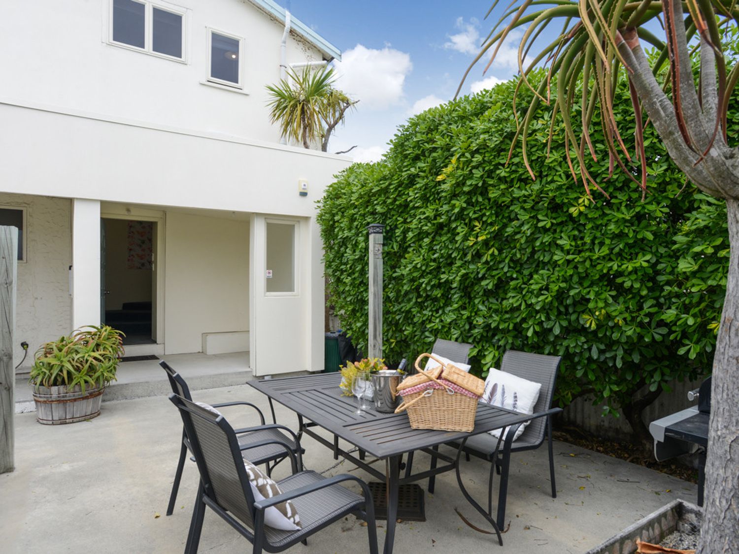 Bakers Loft - Napier Holiday Home                     photo 2