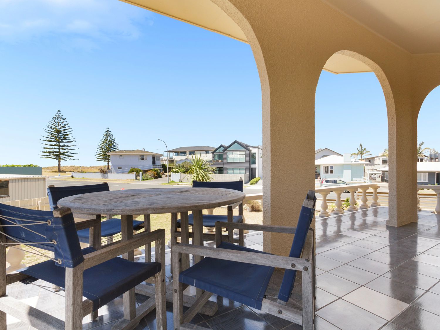Sand Castles - Mount Maunganui Holiday Home                     photo 2