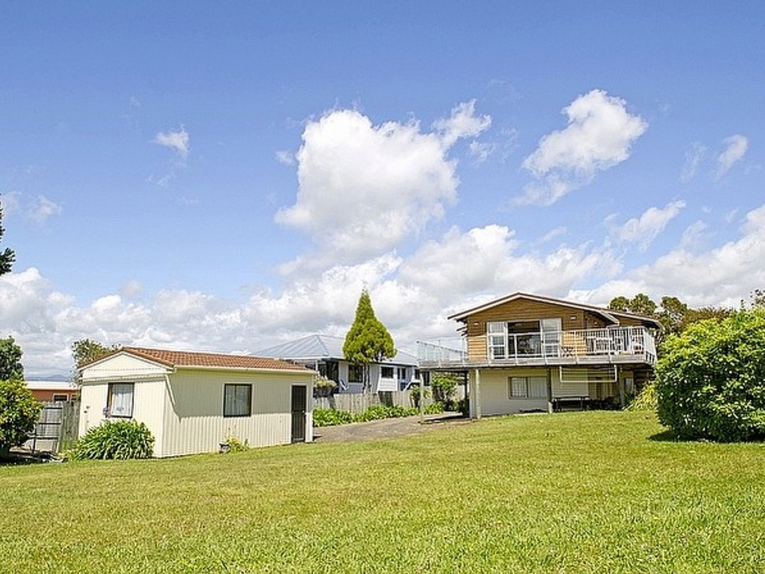 Views on Rimu - Whitianga Holiday Home                     photo 28