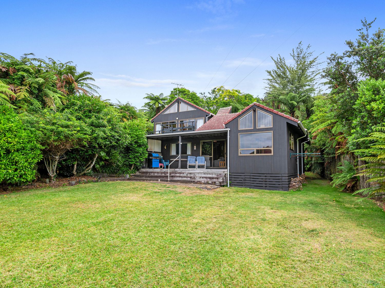 Lakeside Villa - Lake Rotoiti Holiday Home -  - 1029656 - photo 1