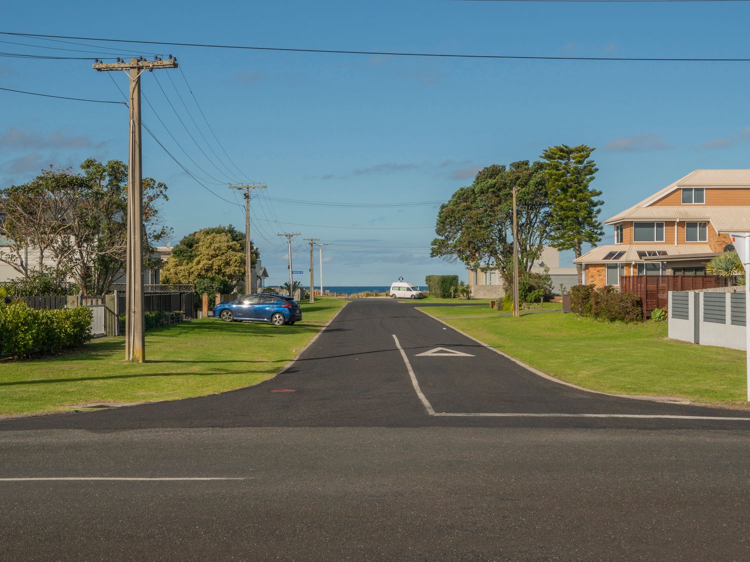 By The Beach - Whangamata Holiday Home                     photo 38