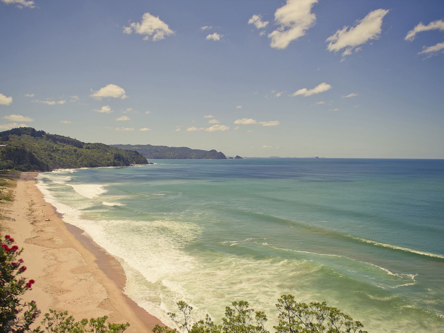 The Lookout - Tairua Holiday Home                     photo 20