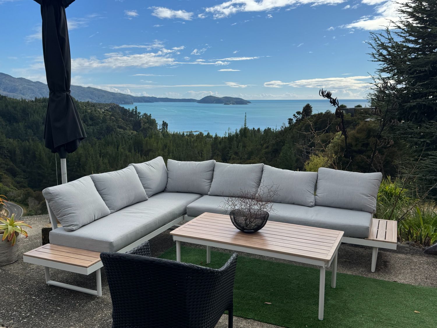 Hilltop Heaven - Kaiteriteri Holiday Home                     photo 2