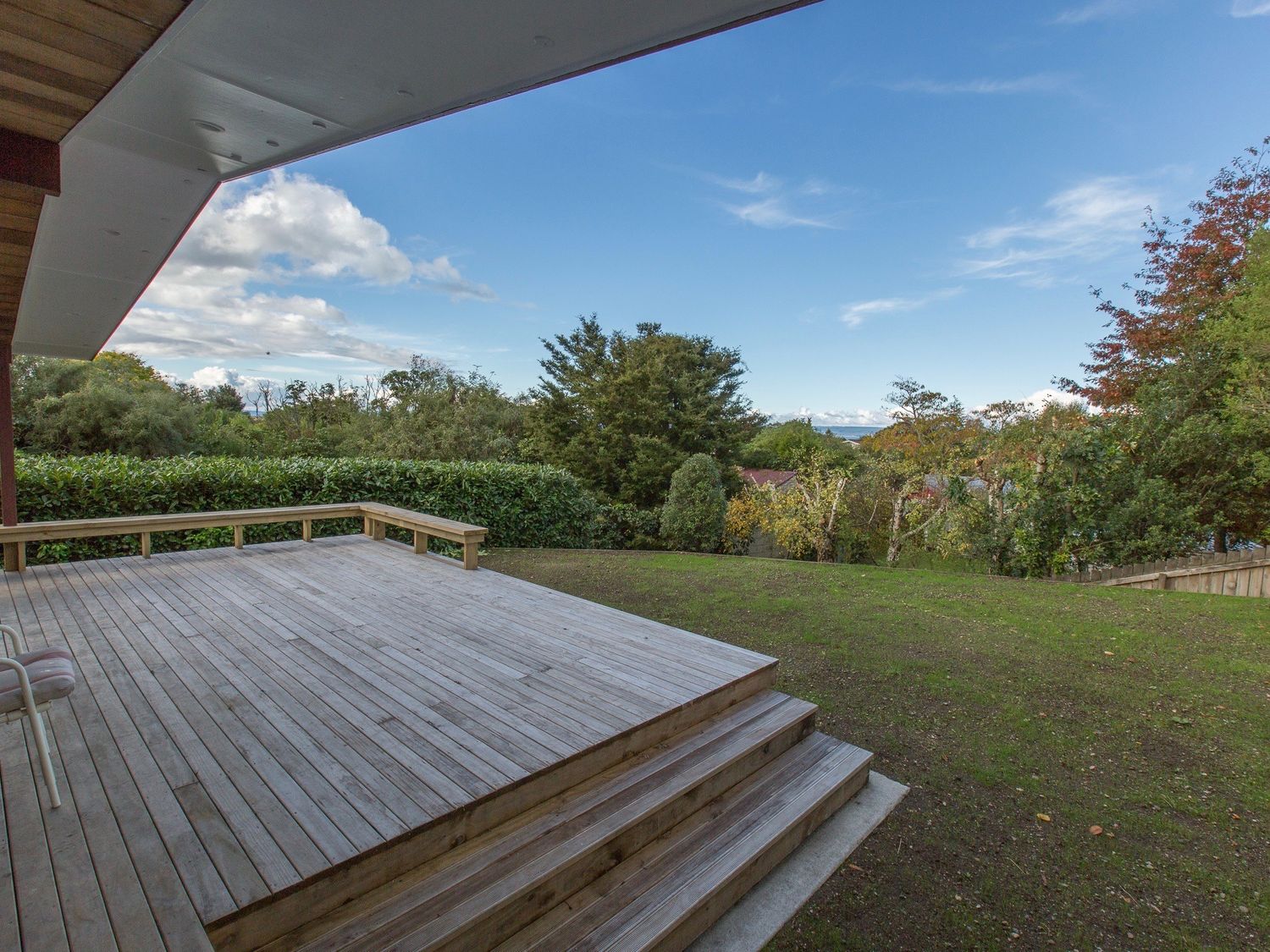 Sixties Cedar Bach - Kuratau Holiday Home                     photo 2