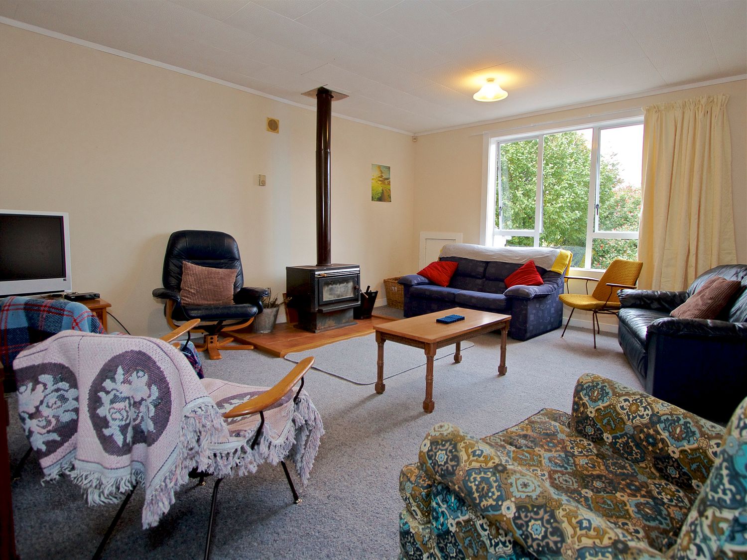 St Marys Vicarage Retreat - Raetihi Holiday Home                     photo 2