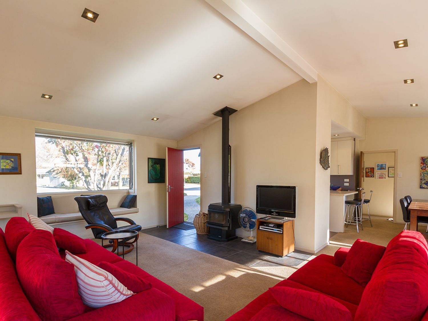 Brow Peak View - Arrowtown Holiday Home                     photo 2