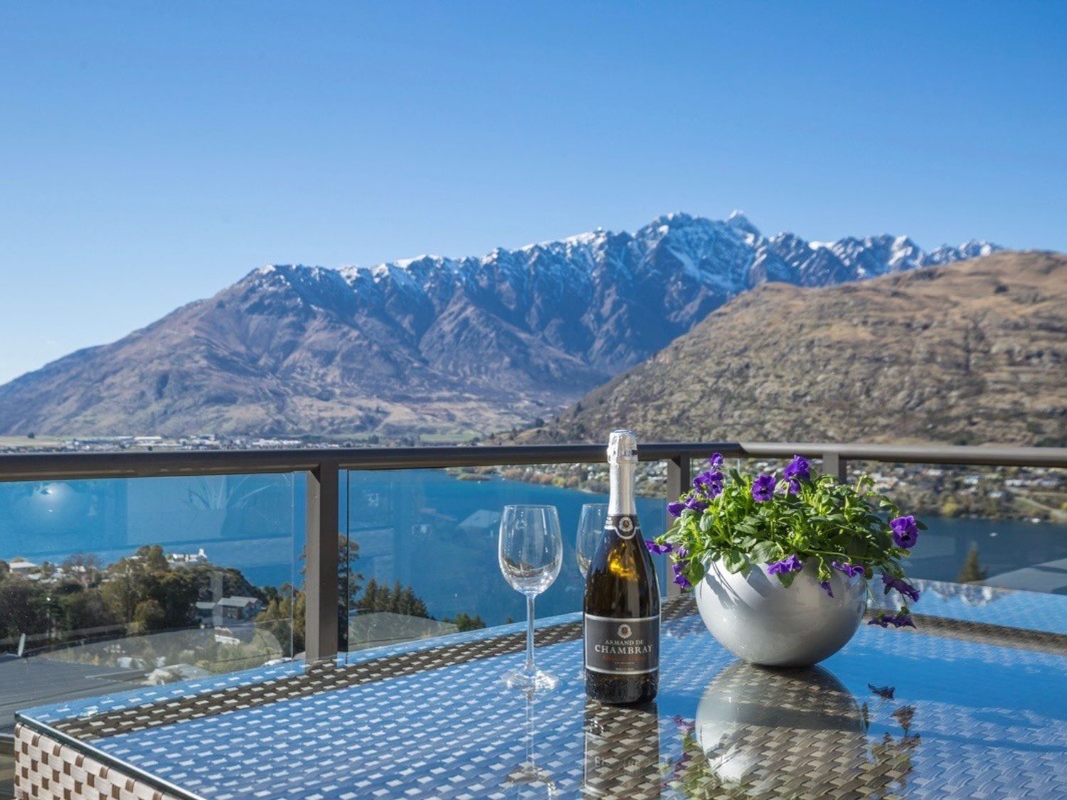 Grand View Queenstown - Queenstown Holiday Home -  - 1031600 - photo 1