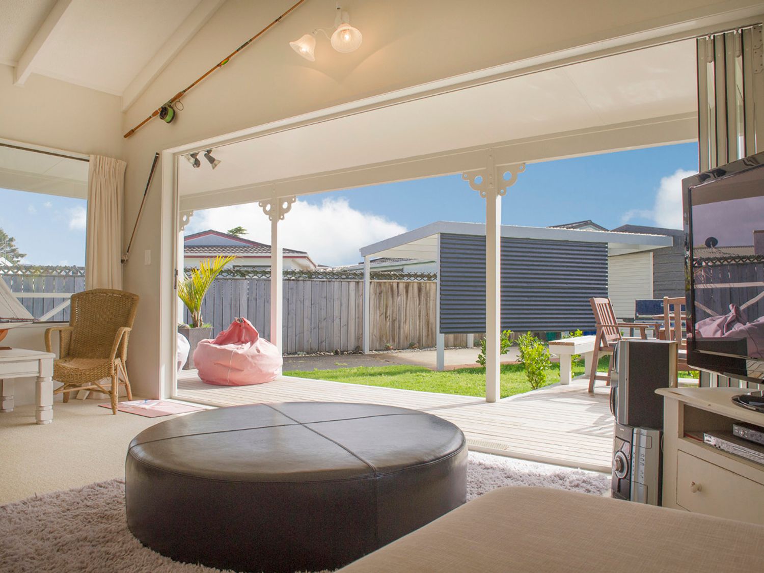 Best at The Beach - Whangamata Holiday Home                     photo 2