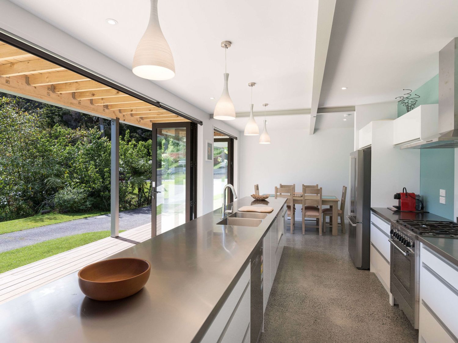 Paihia Centre Peace - Central Paihia Holiday Home                     photo 2