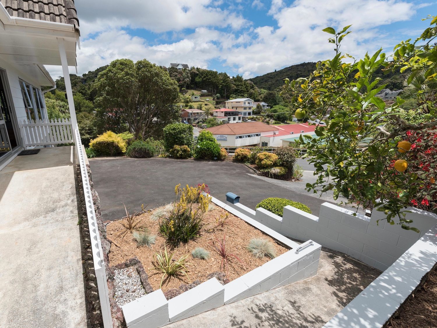 Central Spacious Family House - Paihia House                     photo 21